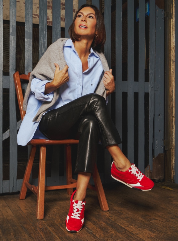 Nicole Chavez wearing the Naturalizer Tao sneaker