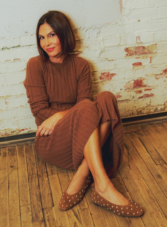 Nicole Chavez wearing the Naturalizer 27 Edit Carla ballet flat
