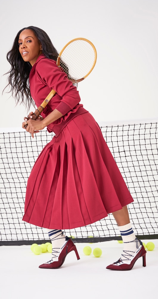 the June Ambrose x Naturalizer Zyra Pump in molten noir