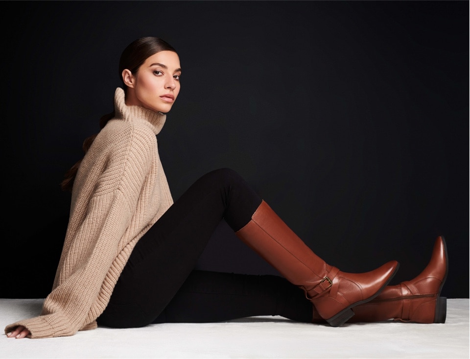 Naturalizer deals flat boots