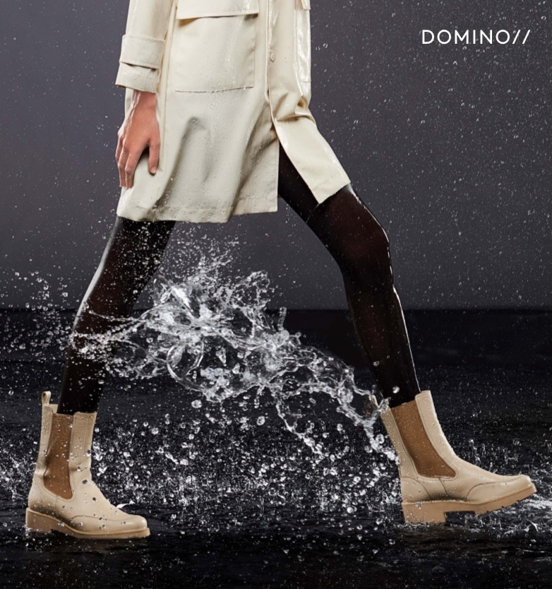 Domino in Porcelain boot