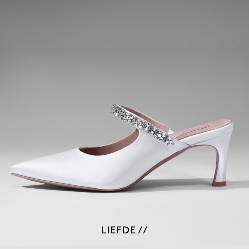 Liefde - Pnina Tornai and Naturalizer