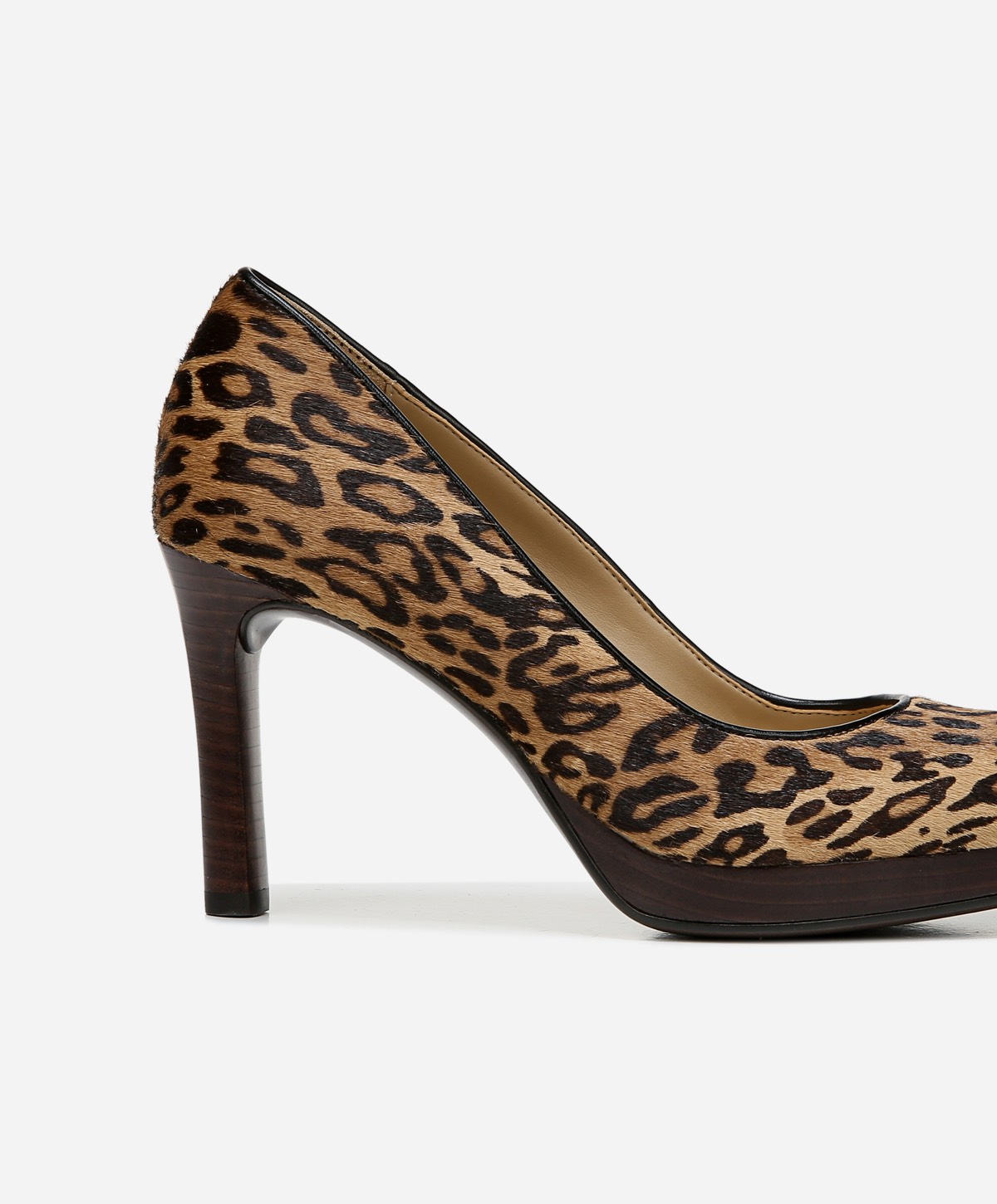 Naturalizer Teresa Pump in Cheetah.