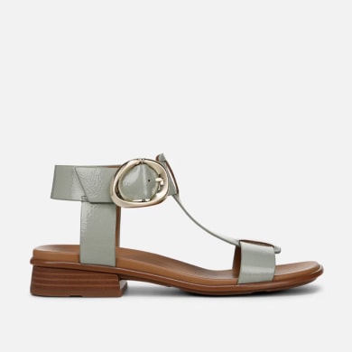 shop sandals