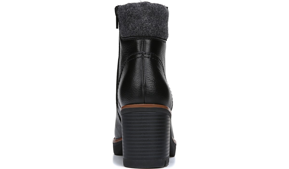 varuna lugged waterproof bootie