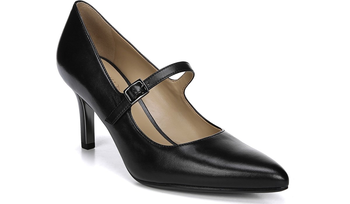 naturalizer naiya pumps