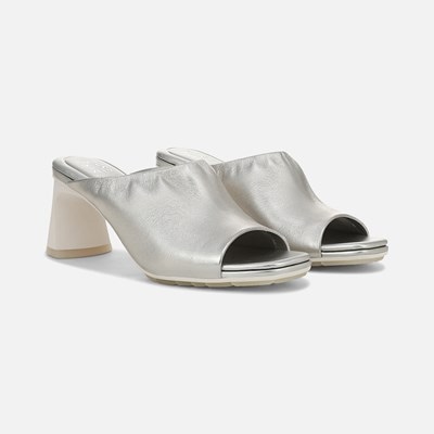 naturalizer dawson sandal