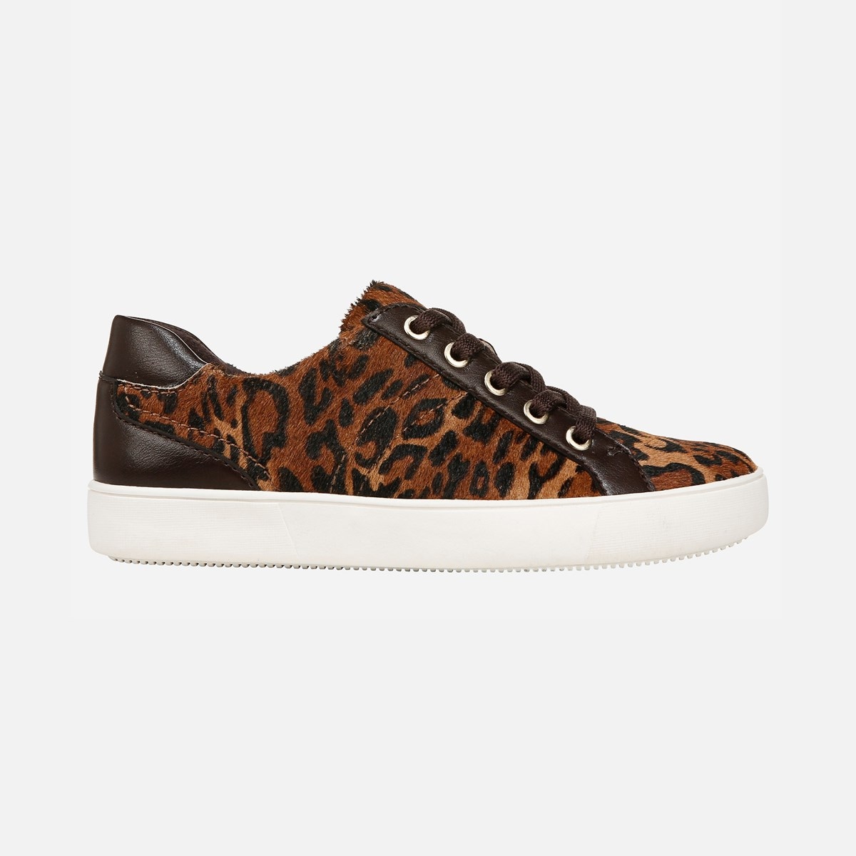 naturalizer dalee pump