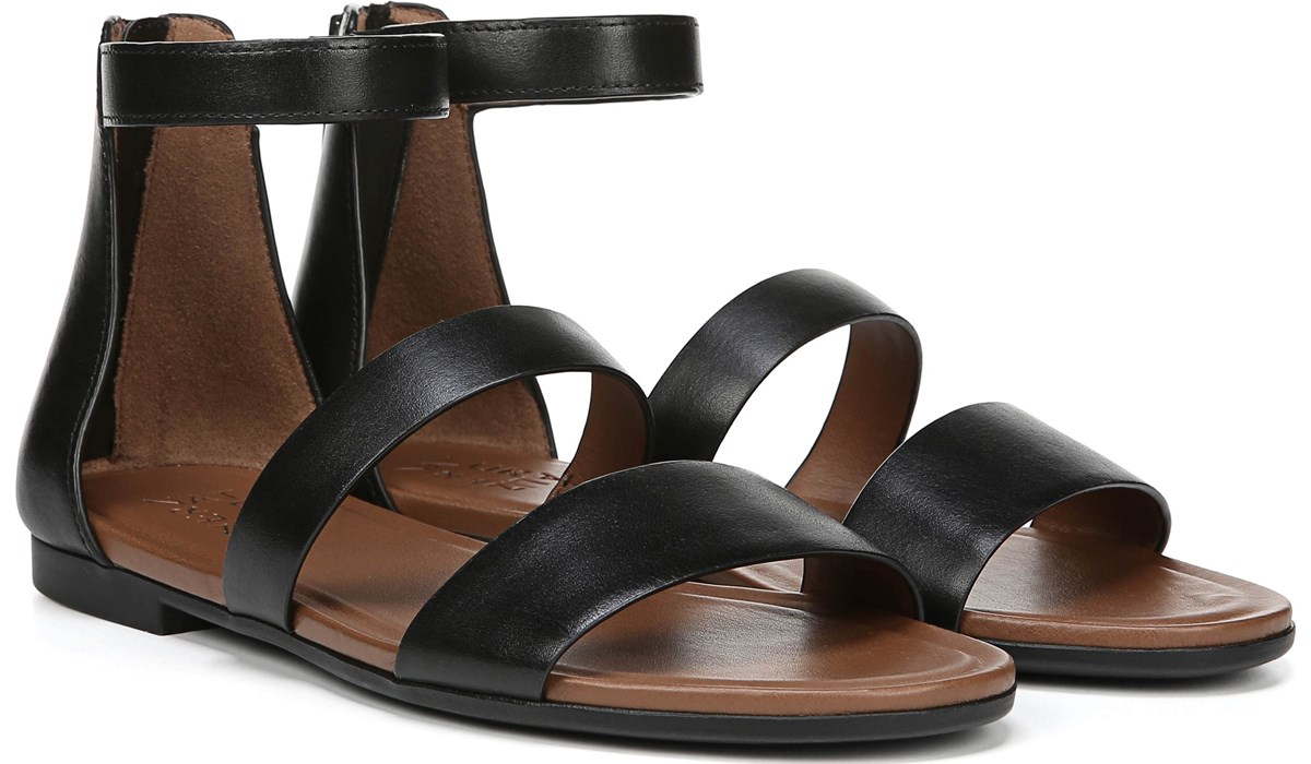 naturalizer black flat sandals