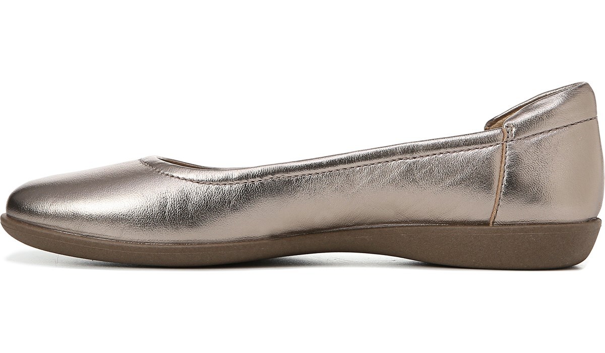 naturalizer flexy wide