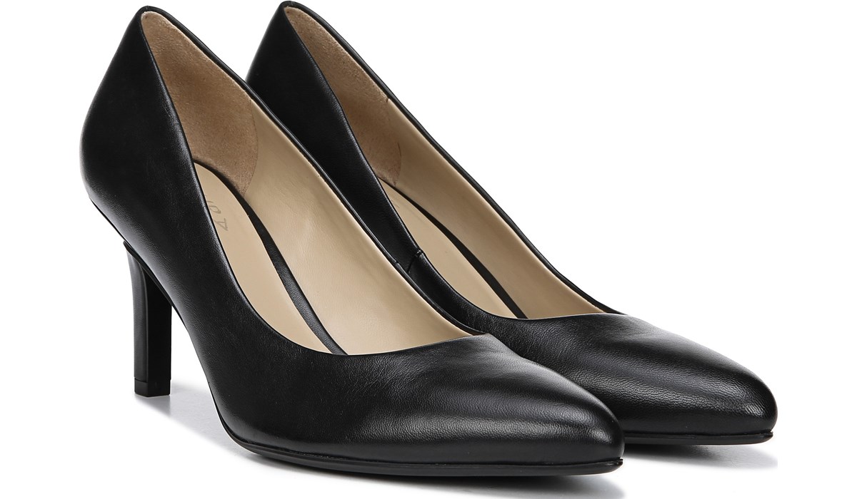 naturalizer leather pumps