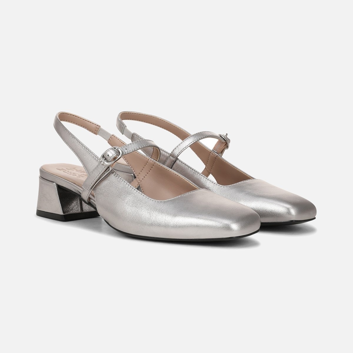 naturalizer pink heels
