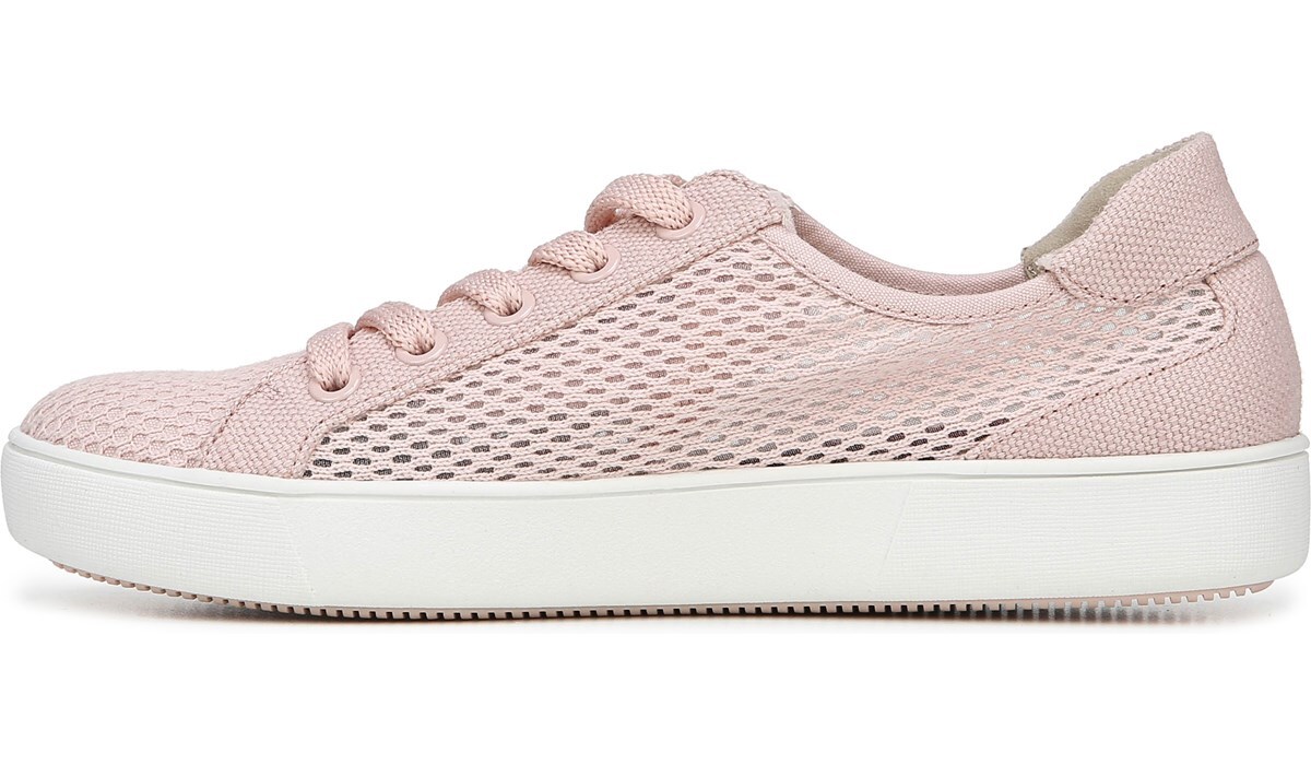 naturalizer tanner sneaker