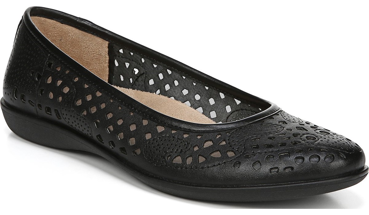 naturalizer felicite flat