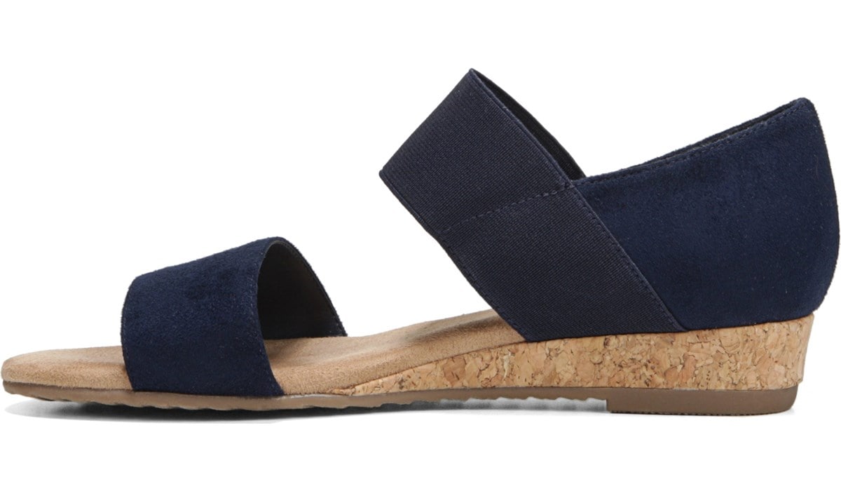 Naturalizer Rover in Navy Sandals