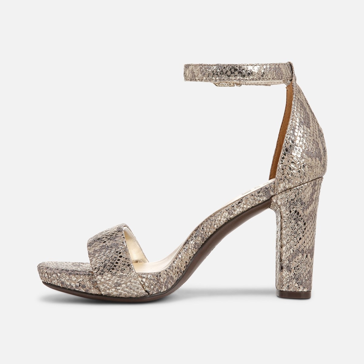 naturalizer rover sandal