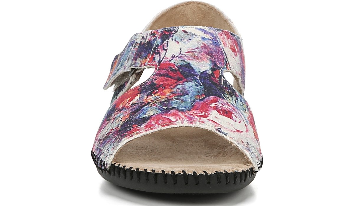 naturalizer scout sandals wide