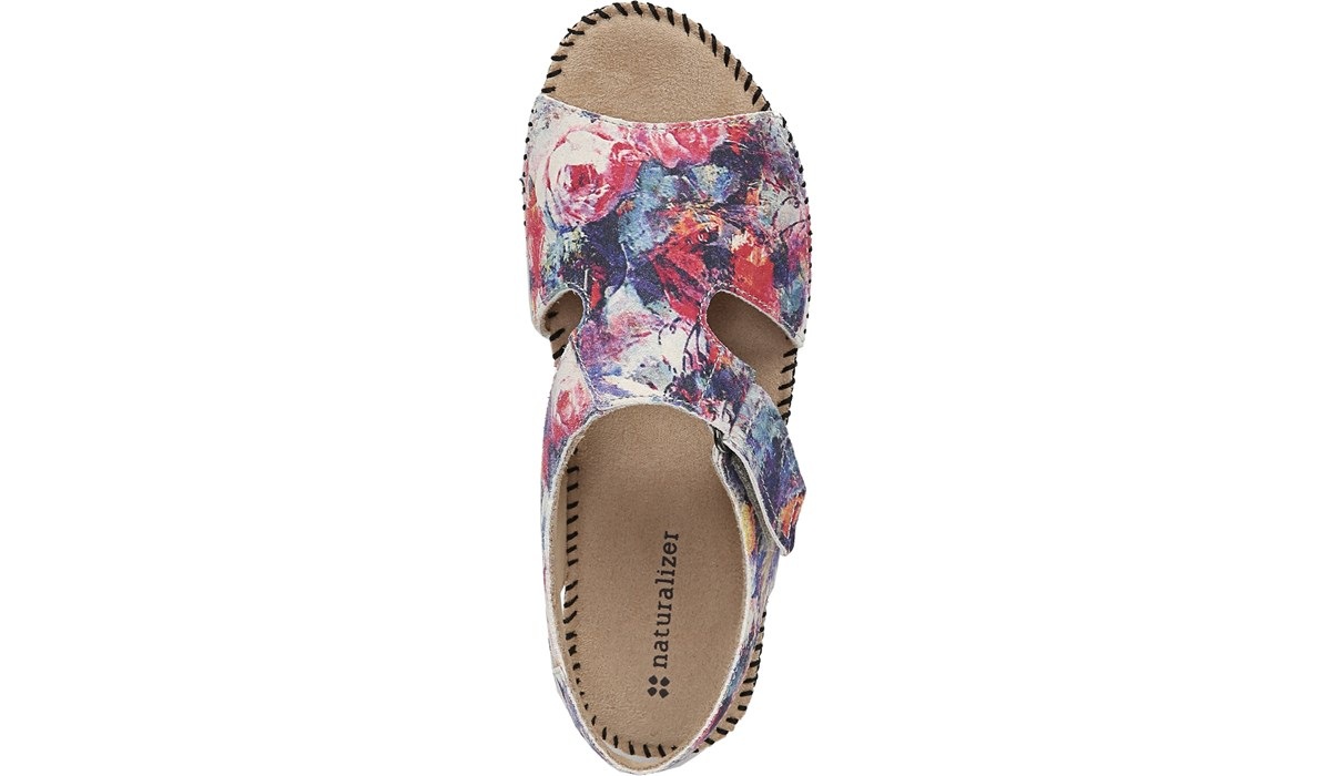 naturalizer scout sandals wide