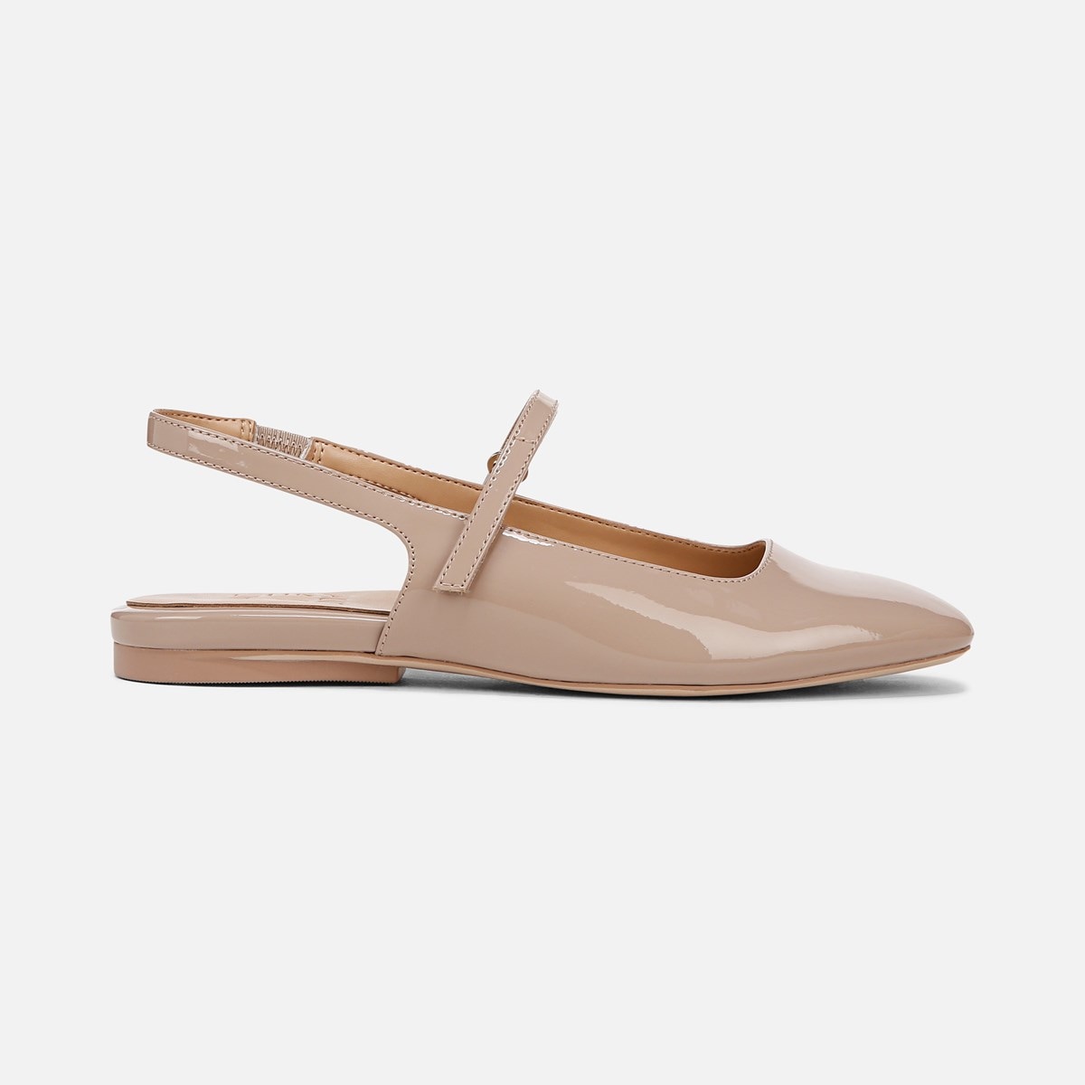 bzees aspire slip on