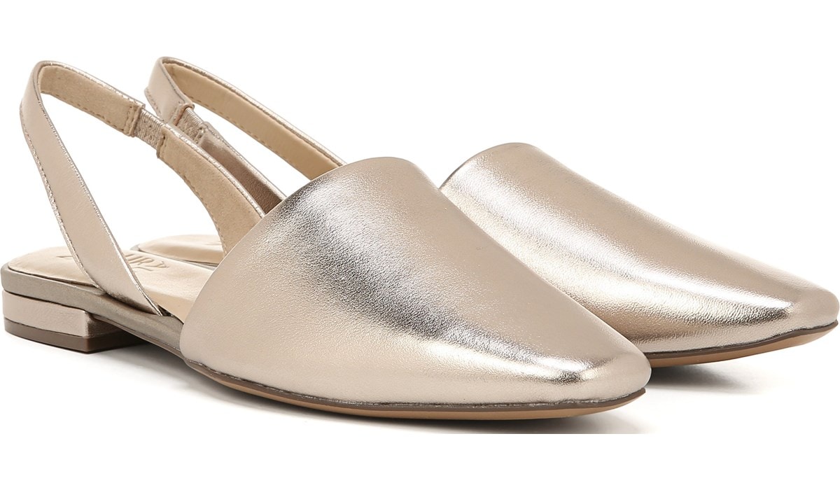 kerrie slingback flat naturalizer