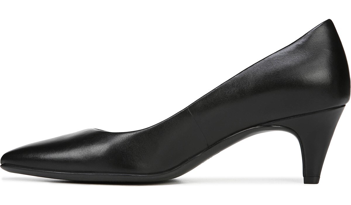 naturalizer beverly leather pumps