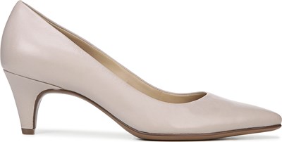 naturalizer beverly