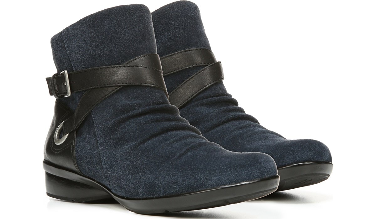 naturalizer ankle boots wide width
