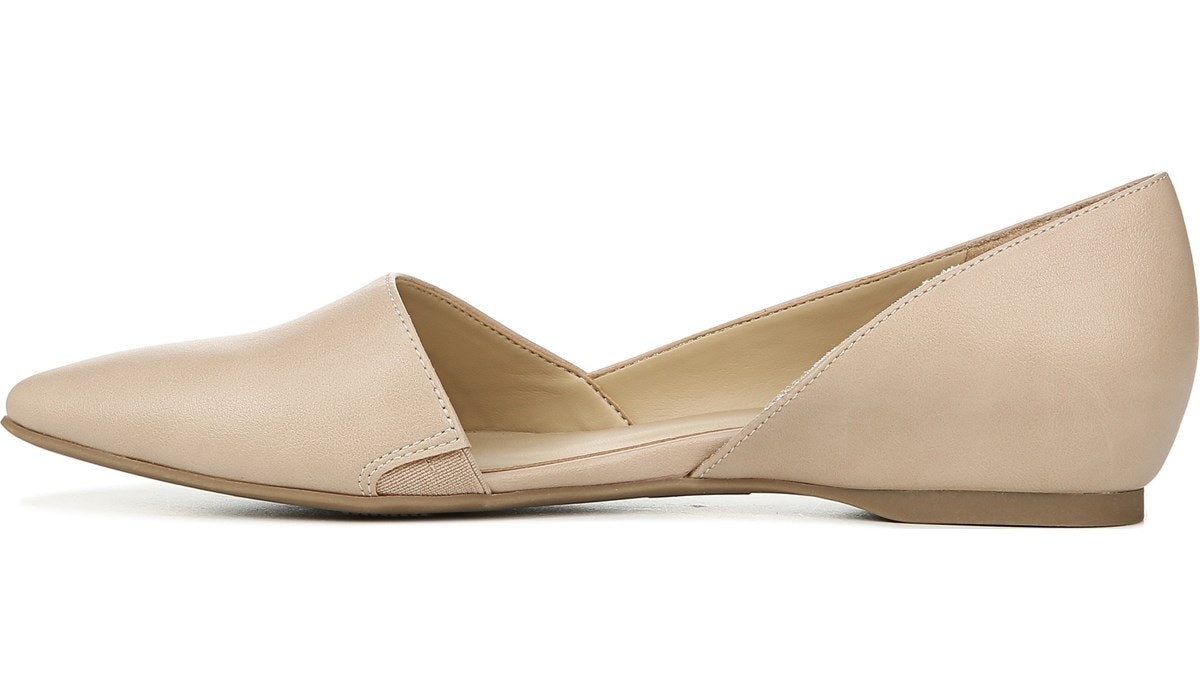naturalizer tamara flat black