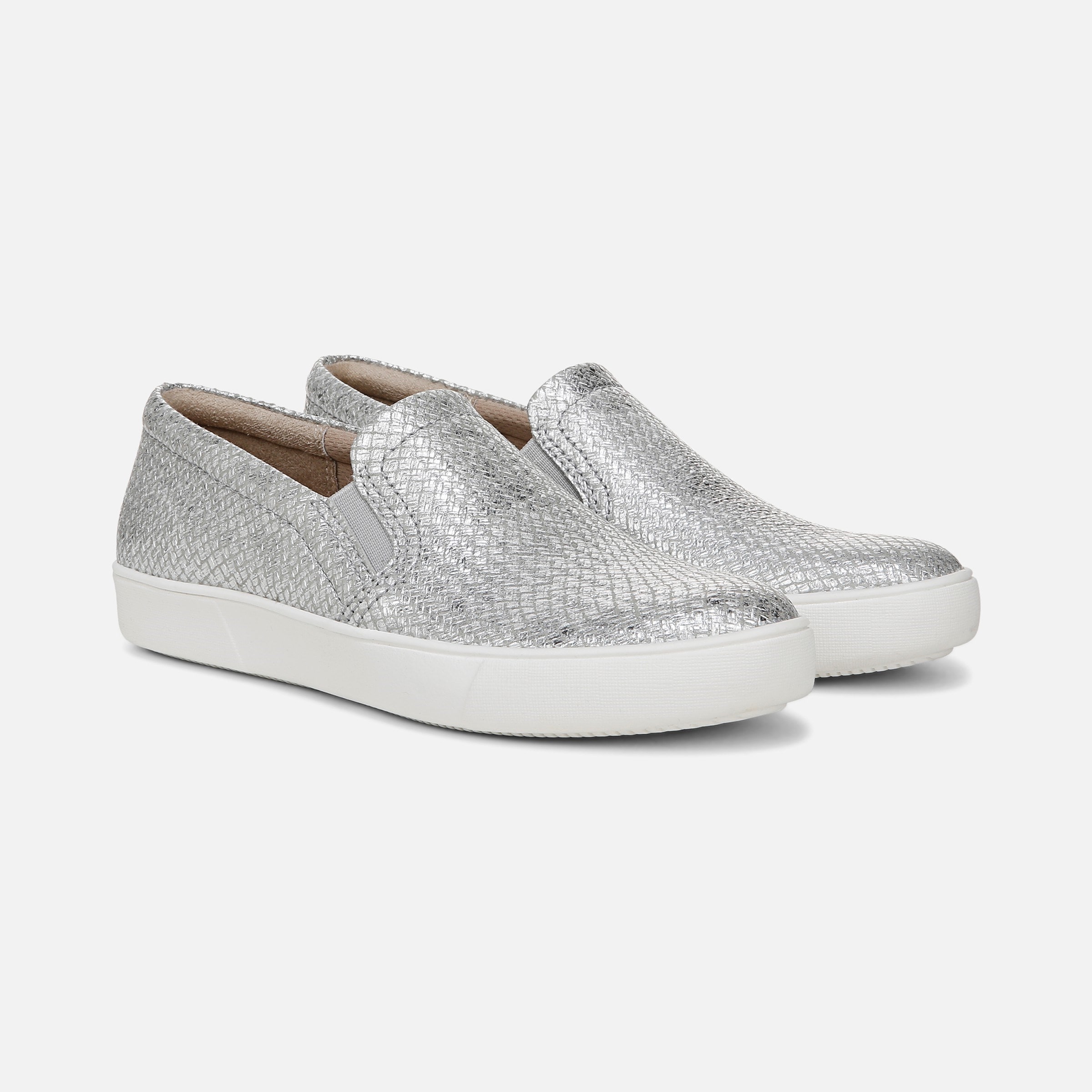 Naturalizer slip on sneakers on sale