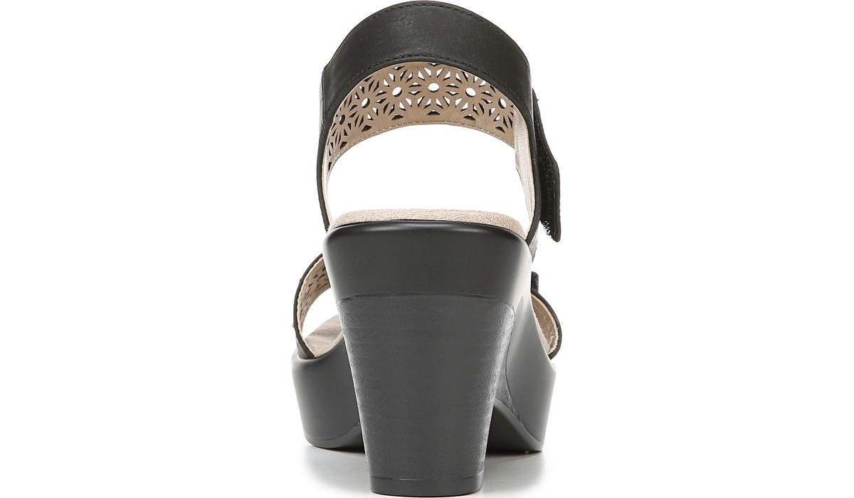 soul naturalizer mckenna platform sandal