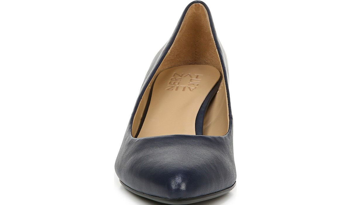 Naturalizer Women/'s Carmen Pumps Choose SZ//color