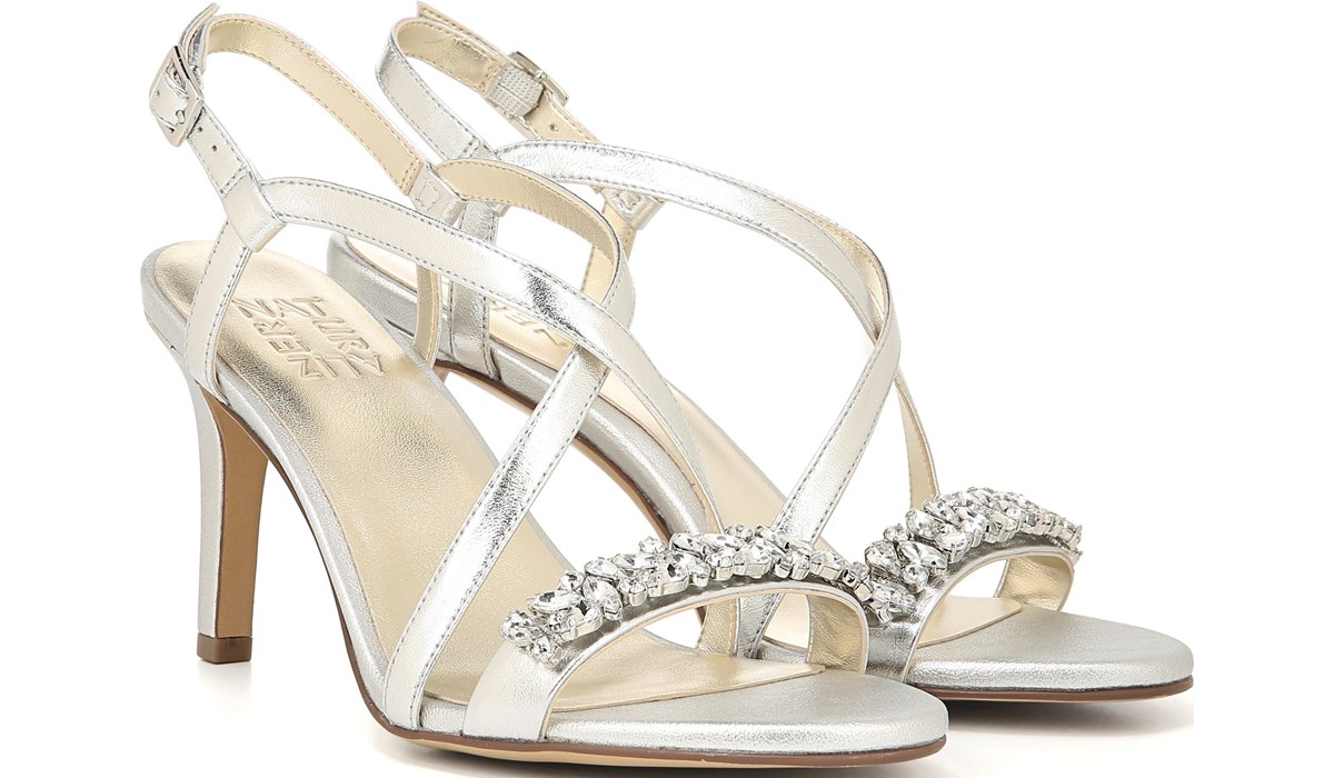naturalizer silver