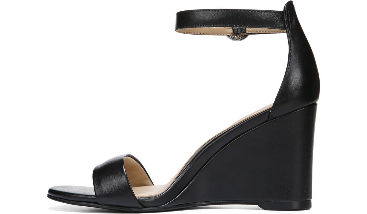 naturalizer kierra wedge sandal