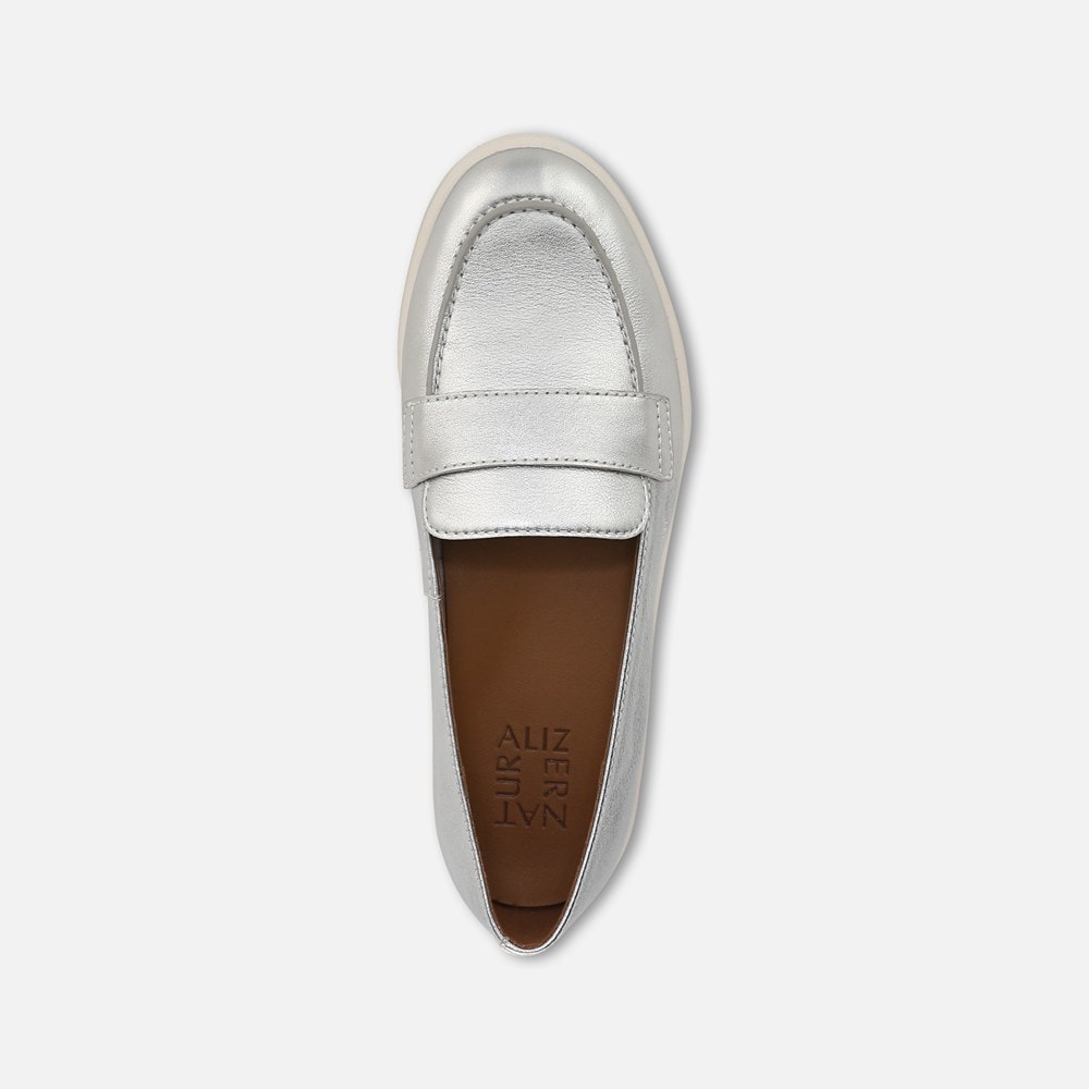 Naturalizer Karis Loafer | Womens Flats