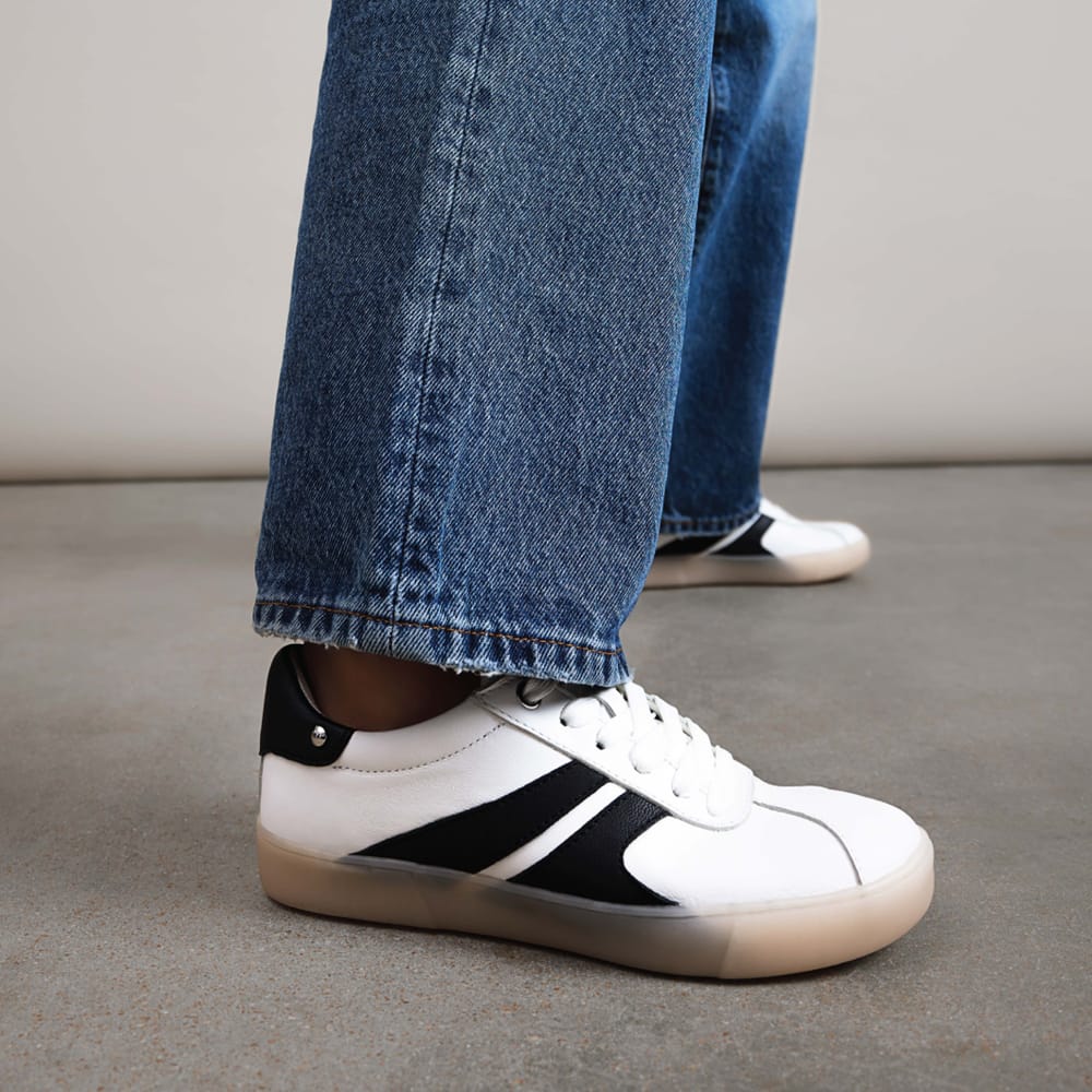 Naturalizer Medina Lace Up Sneaker | Womens Sneakers