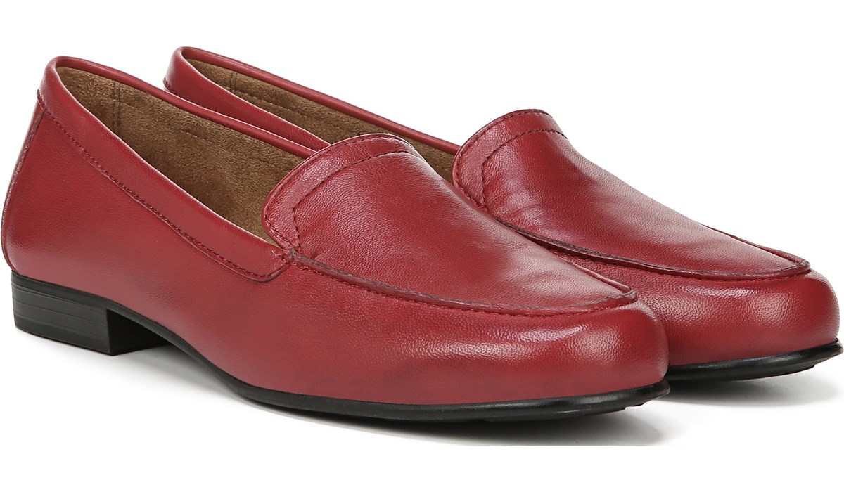 naturalizer dress flats