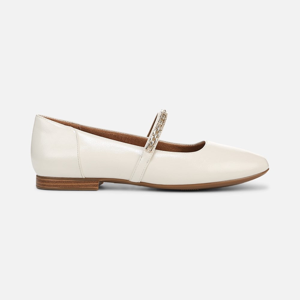 Naturalizer Kelly Chain Mary Jane Flat | Womens Flats