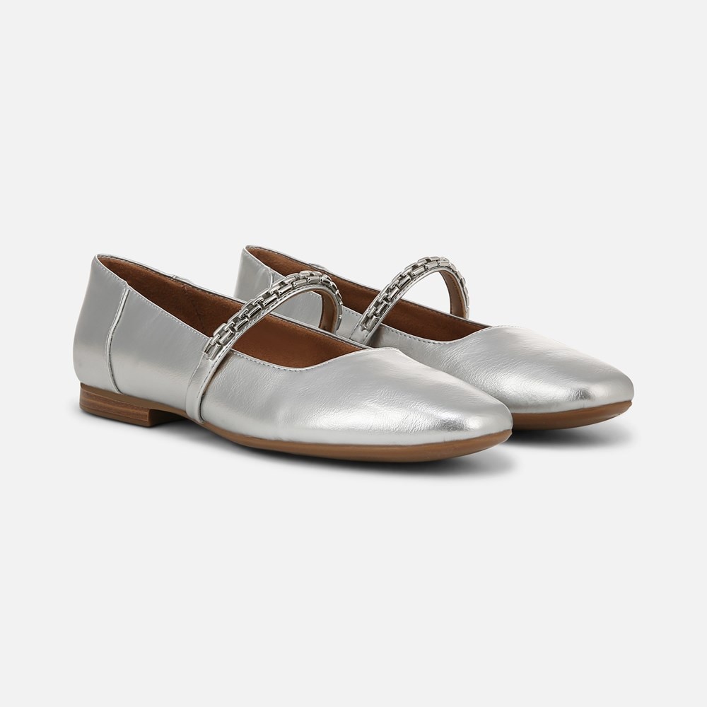 Naturalizer Kelly Chain Mary Jane Flat | Womens Flats