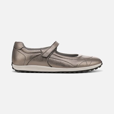 NATURALIZER MAZZY ウィメンズ Naturalizer Women Mazzy Black Leather Slip On Loafer Driving