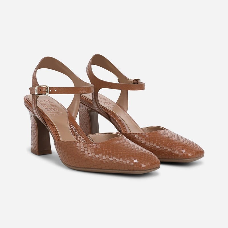Naturalizer Frankie Dress Shoes, English Tea Brown Leather, 10.0W Ankle Strap
