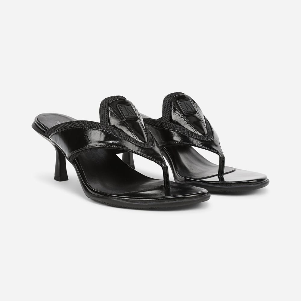 Ravyn Slide Sandal