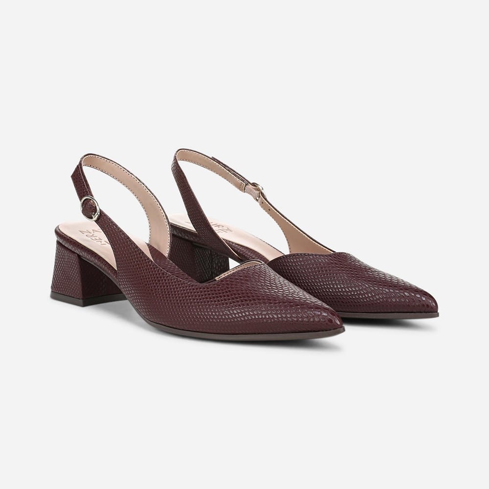 naturalizer dress shoes 27 EDIT Felicia 4 Slingback Shoes, Champagne Leather, 7.0 Wide Step into everyday ease with the Chazz sneaker from Naturalizer Naturalizer Wave 11 Women's Pink