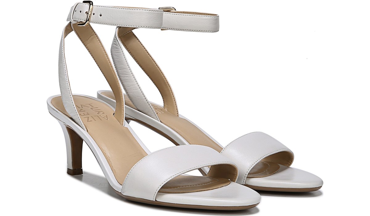 naturalizer leather sandals