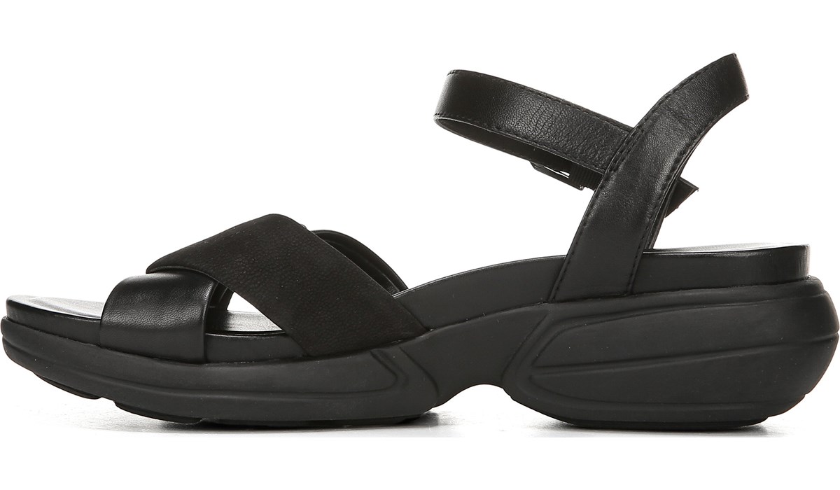 naturalizer finlee sandal