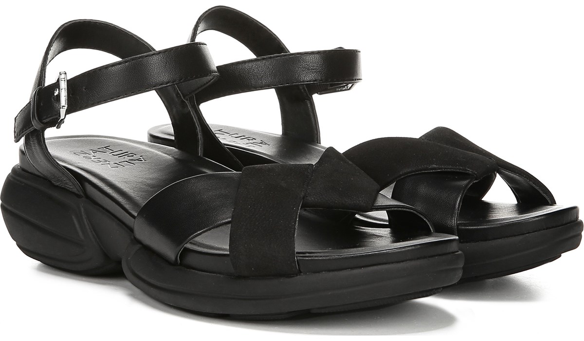 naturalizer finlee sandal