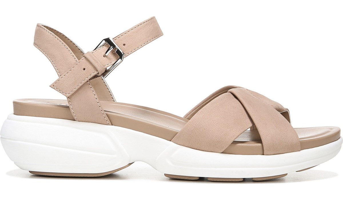 naturalizer finlee sandal