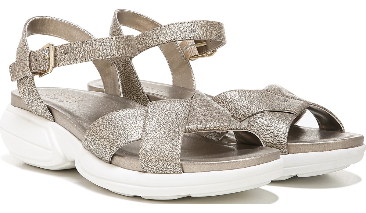 naturalizer metallic sandals