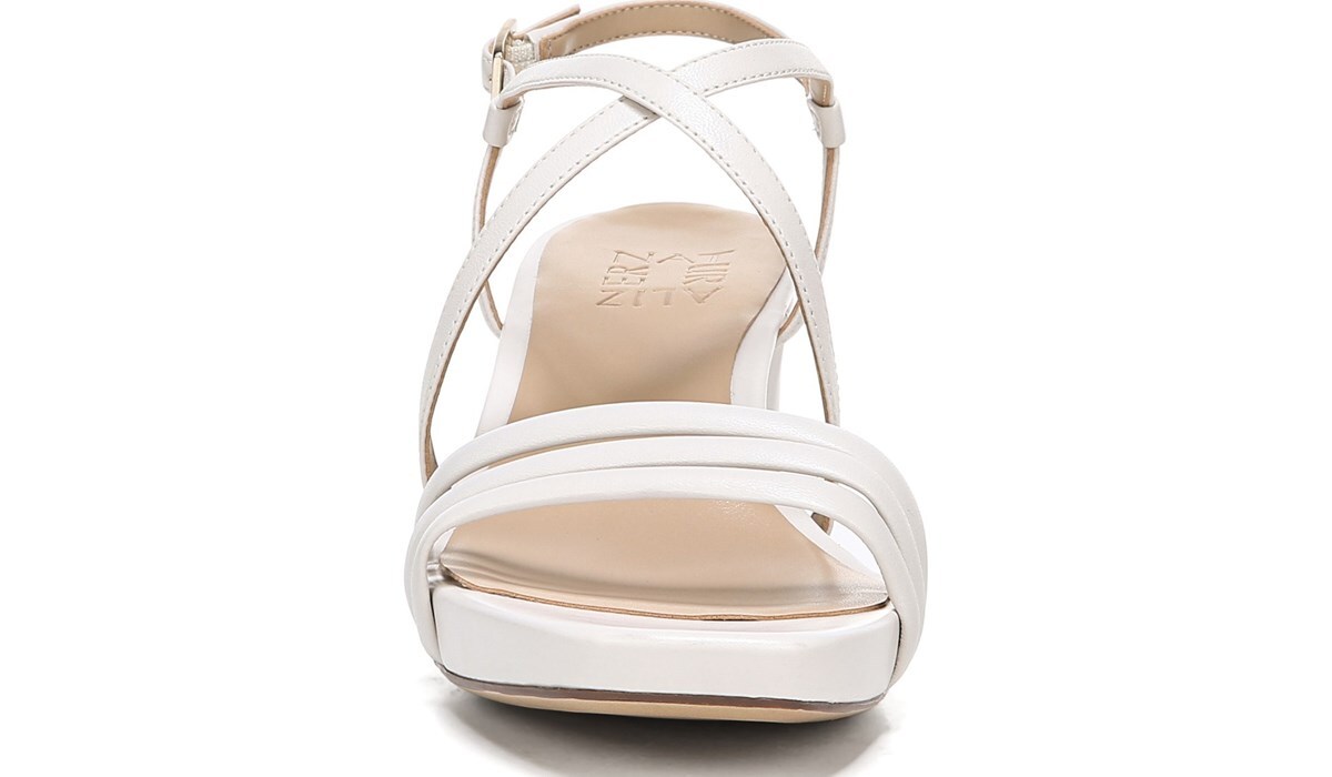 naturalizer iris sandal