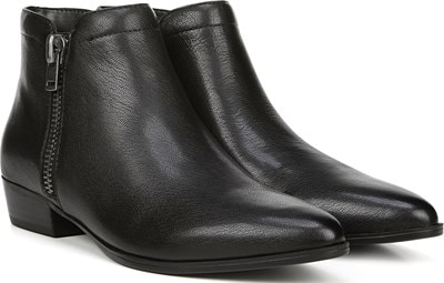 naturalizer chelsea boots