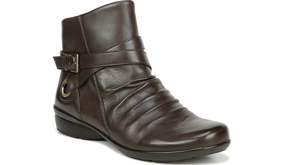 naturalizer canyon boot
